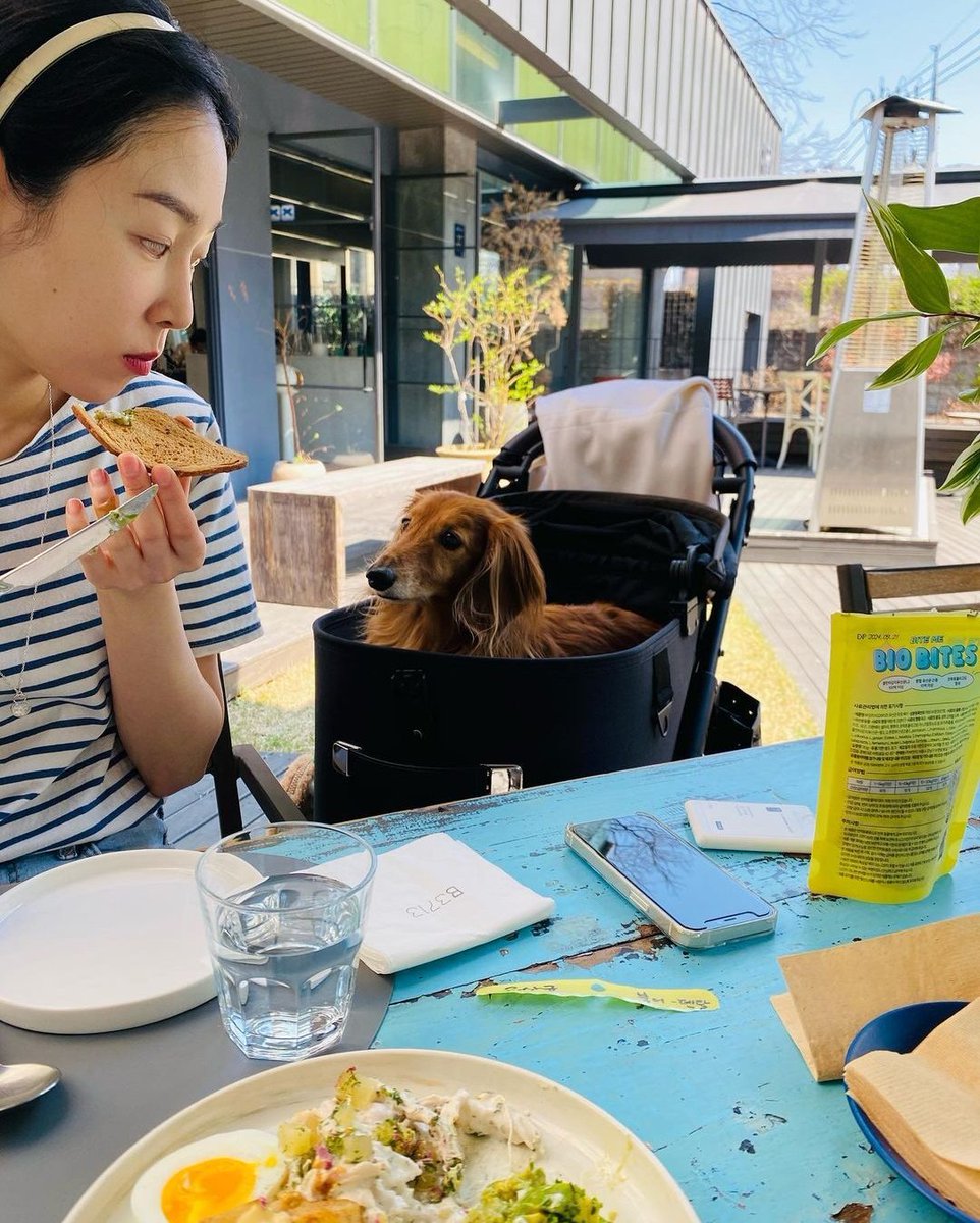 haengbokdramas's tweet photo. I miss you! 🥹
https://t.co/hJcekTi6DU
#SeoHyunJin #서현진 https://t.co/sCsw3J3m3s
