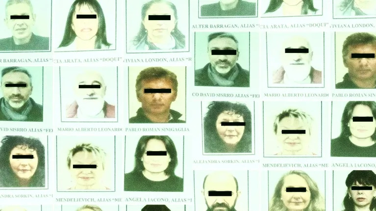 ¿Me Ayudan con RT? aprovecho el repudio general por el caso de Jey Mamon para decirles que a pesar de confirmar el procesamiento por trata de personas, la cámara federal dejó en libertad a todos los líderes se esta organización coercitiva tratante y pederasta. #sectavillacrespo