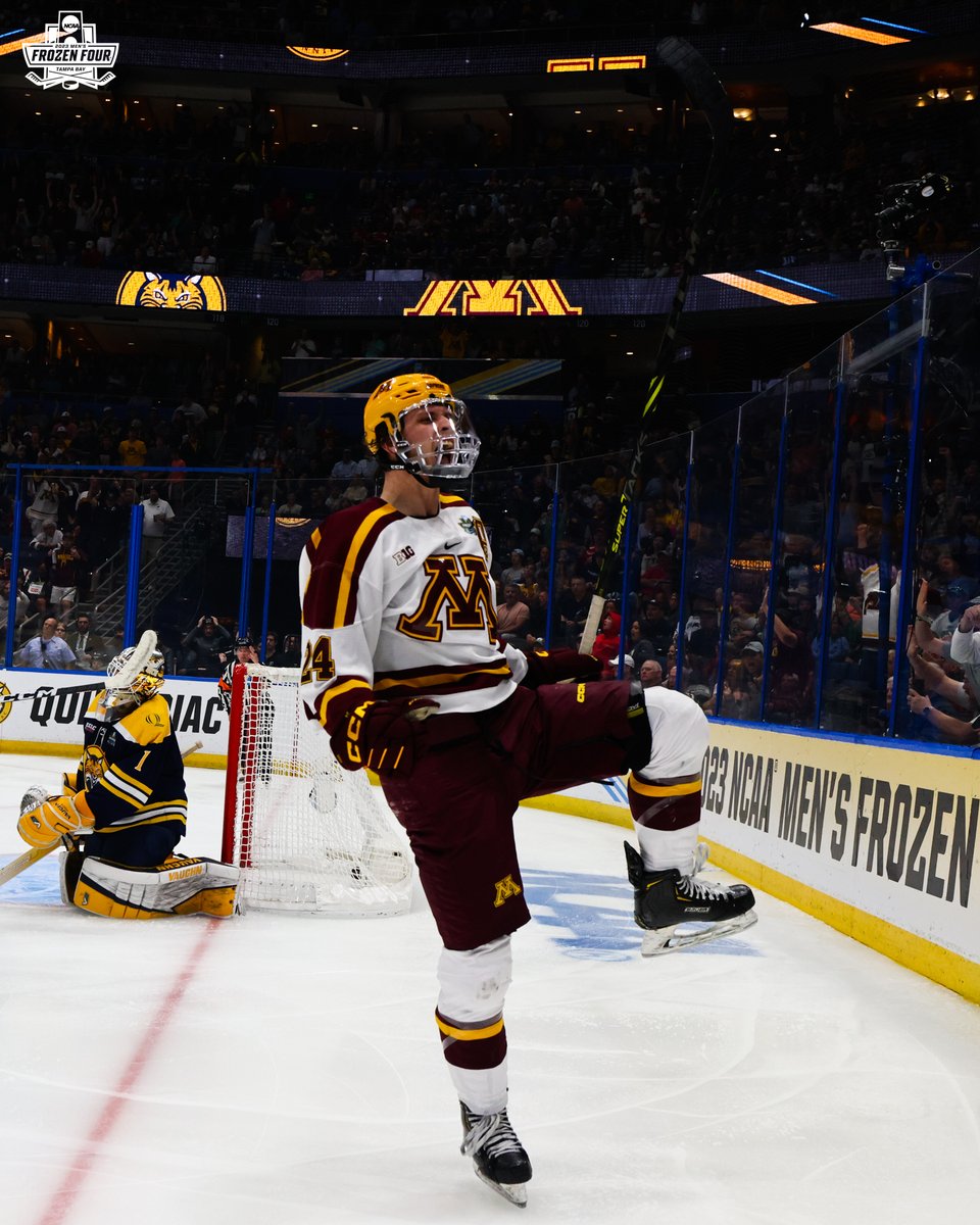 NCAAIceHockey's tweet photo. Action Jaxon. 

#MFrozenFour x @GopherHockey https://t.co/FgDdgtQ20Q