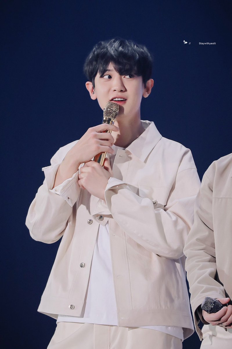 StayWithYeolli tweet media