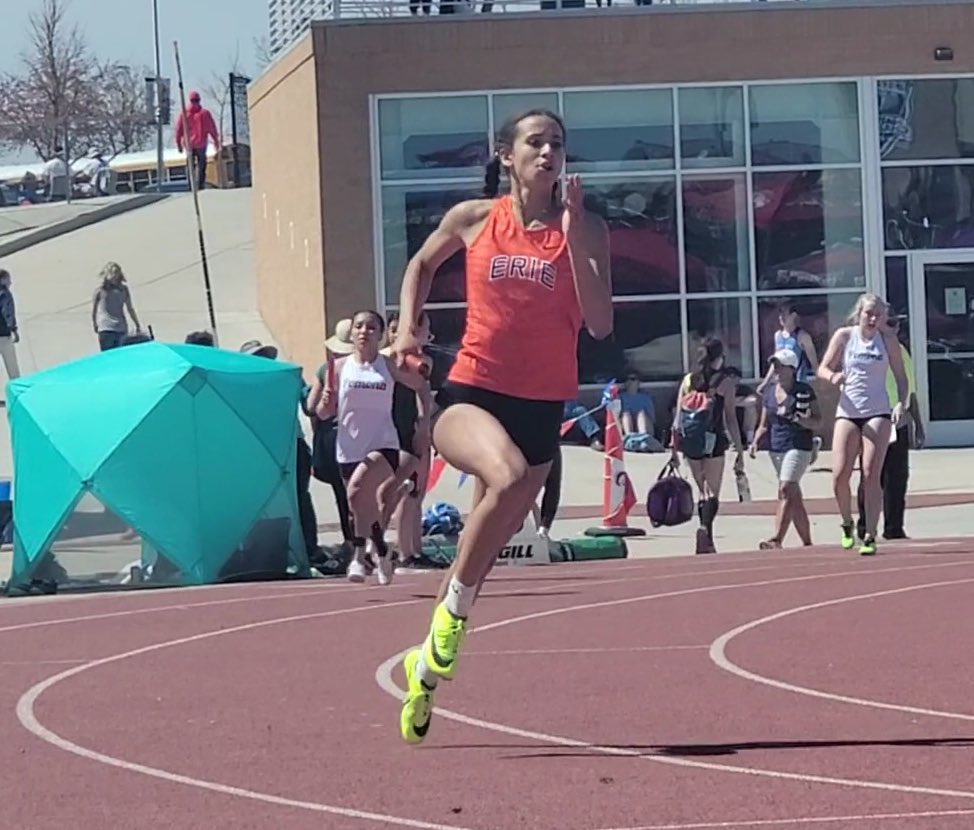 ErieTigersTandF's tweet image. EHS girls T&amp;amp;F had an awesome day at the Thunderstorm Invitational. Finished 5th overall highlighted by a 4x100 win and Myla Wilkes winning the 100m dash and Long jump with new PR’s in both!!! Great job Ladies!!! #BNR @ErieHSAthletics @BoCoPreps @ErieHighSchool