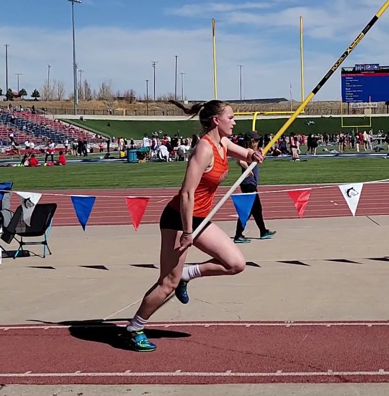 ErieTigersTandF's tweet image. EHS girls T&amp;amp;F had an awesome day at the Thunderstorm Invitational. Finished 5th overall highlighted by a 4x100 win and Myla Wilkes winning the 100m dash and Long jump with new PR’s in both!!! Great job Ladies!!! #BNR @ErieHSAthletics @BoCoPreps @ErieHighSchool