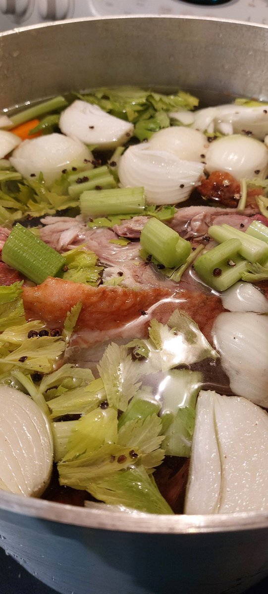 BirnamPork's tweet photo. The best part of turkey dinner is the  turkey soup made from the leftovers. Let the stock making process begin. #notupfordiscussion https://t.co/0dh3zWUICP
