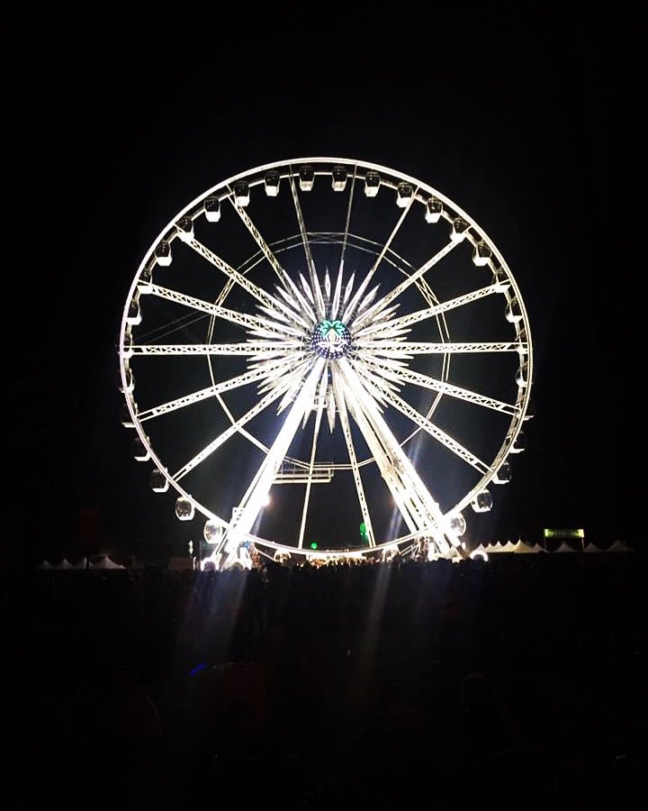 esteerin's tweet photo. Coachella is Coming! Book your wax NOW! Don’t forget to pick up some SPF at your appointment too for all the fun in the sun ☀️ 

#coachella #funinthesun #sunscreen #festival #festivalfashion #spf #sunscreen #weekendvibes #livemusic #waxing #brazilianwax #sandiegoesthetician https://t.co/7MFWJgF7eL