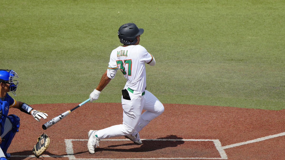 Hawaii Baseball (@hawaiibaseball) on Twitter photo Got the lead 😤
<a href="/matt_miura/">Matthew M Miura</a> drives one in with an RBI fielder's choice to put us up 3-2 going to the ninth! #GoBows Got the lead 😤
<a href="/matt_miura/">Matthew M Miura</a> drives one in with an RBI fielder's choice to put us up 3-2 going to the ninth! #GoBows