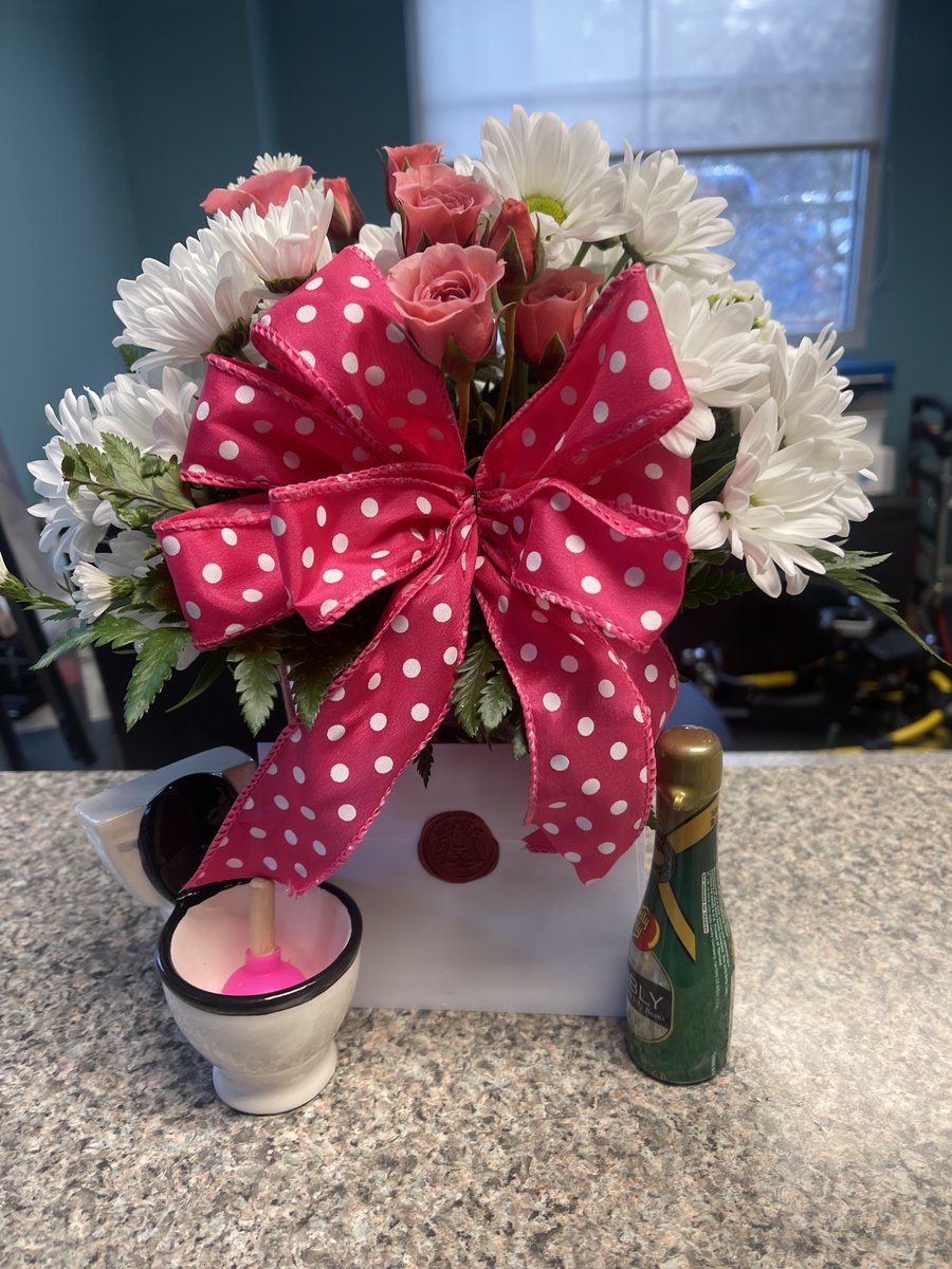 AndersonClean's tweet image. 🎉 Excited to partner with Thom Child &amp;amp; Family Services in Westfield, MA! 🤝 Together, we'll support 10,000+ families with Early Intervention services &amp;amp; more! 💪 #AndersonCleaning #ThomChildandFamilyServices #NewPartnership #CommunitySupport #MakingADifferenceTogether