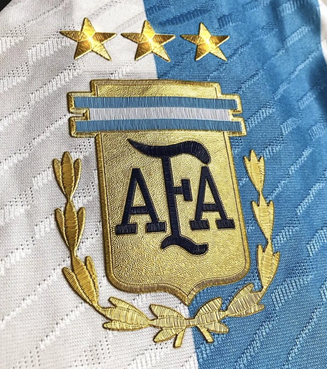 dios del Olimpo tweet media