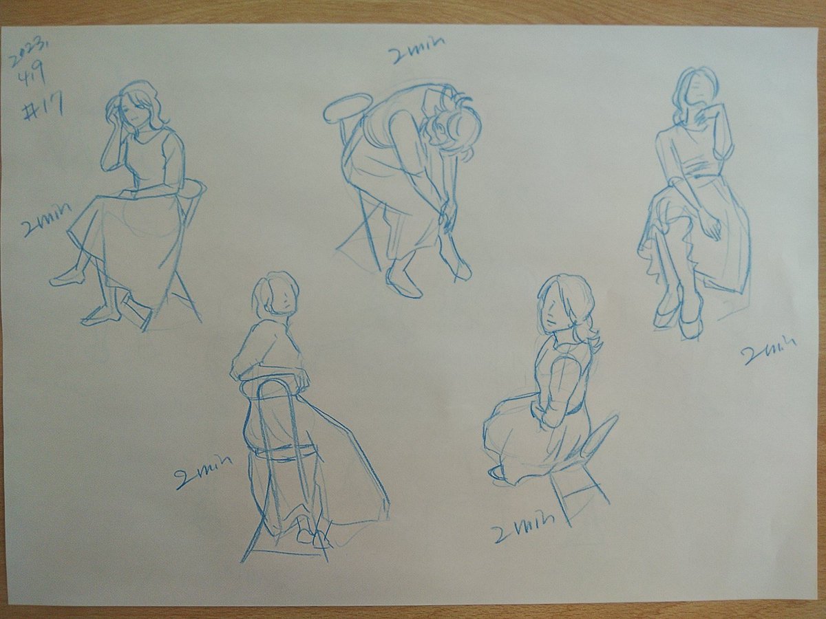 #さとまこクロッキー
#今日のクロッキー

＃17&amp;18
17、ちょっとむずかしいけど、繰り返し練習したい座りポーズ。
18の女強盗？かっこいい！🤩✨
銃を描きこもうとしてしまい、あまり顔までたどりつけませんでした😂 https://t.co/vcKCWpg2bE