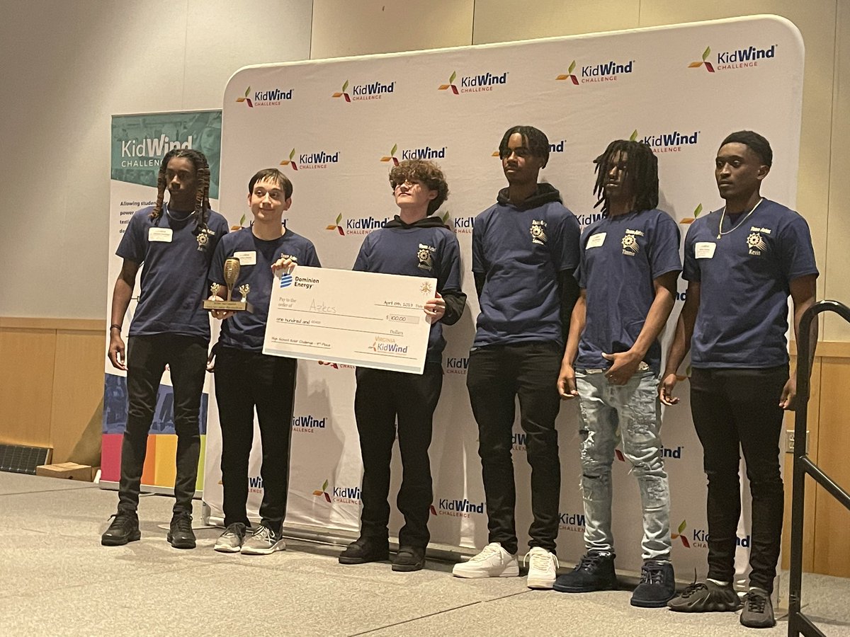 PackerEngineers's tweet image. SHS EGR 3/4 Team Aztec took 3rd place  🥉at the State Solar Challenge today!! @OfficialSHSPack @IWCSchools