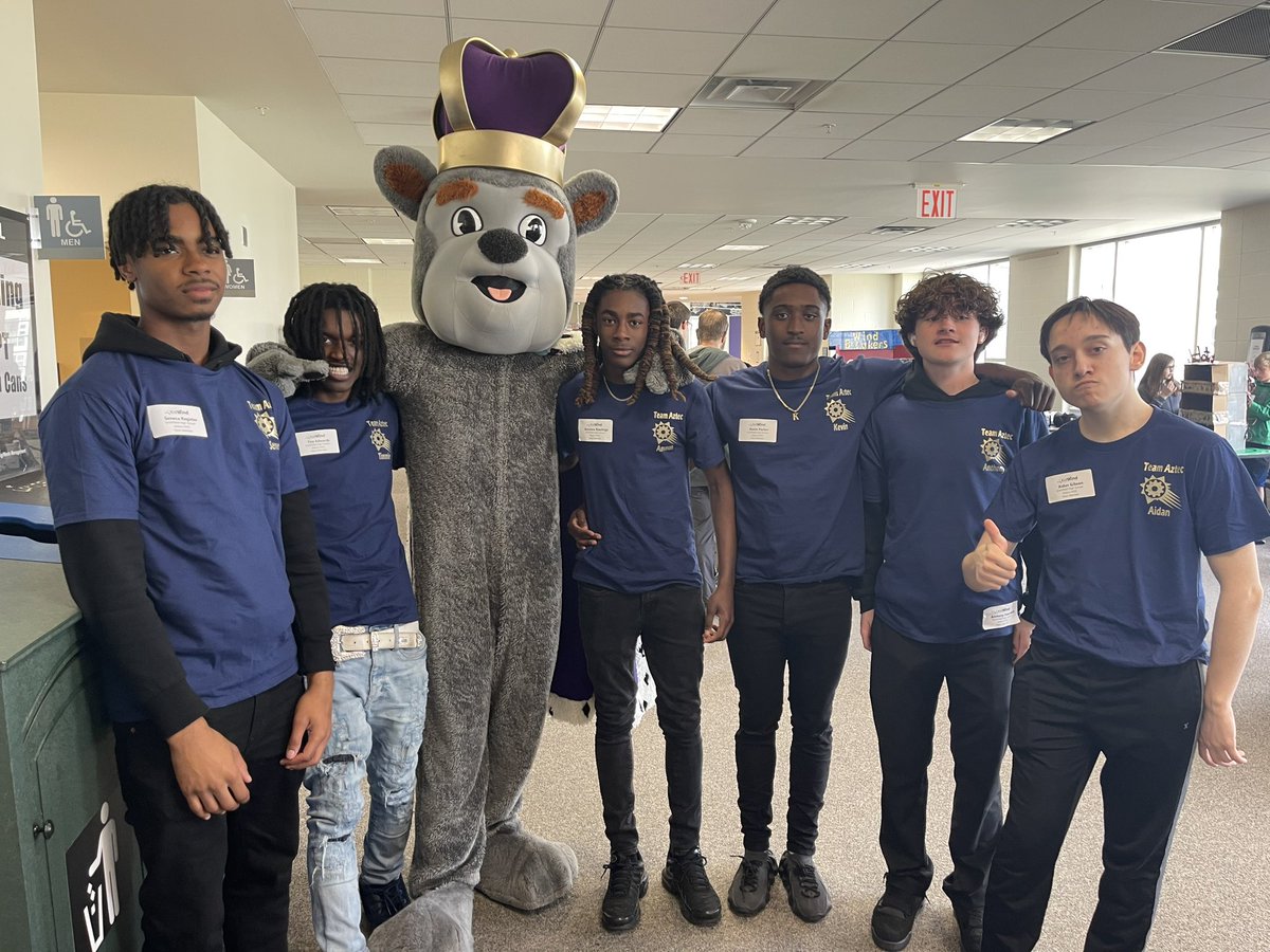 PackerEngineers's tweet image. SHS EGR 3/4 Team Aztec took 3rd place  🥉at the State Solar Challenge today!! @OfficialSHSPack @IWCSchools