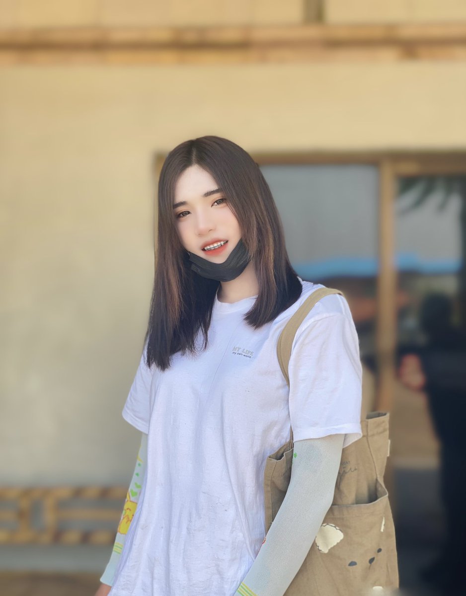 mxffdow's tweet photo. เหงาจัง #กิ่งแก้ว https://t.co/eArW2qMQc6