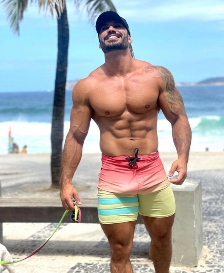 CarlosJeal34982's tweet photo. #belezamasculina #homensbonitos #gays #tesãodehomem #corpodehomem #mundogay https://t.co/KUAvksXfR3