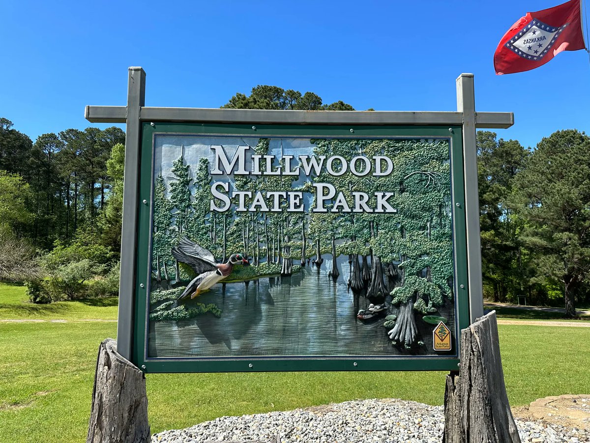 Travel_Butlers's tweet photo. Part 2 of 2

Today saw us visit 2 AR State Parks! This post features Millwood SP!

@artourism 
@ARStatePark 
@ArkieTravels 

—

#MillwoodStatePark #Arkansas #TheNaturalState #ArkansasStateParks #ARStateParks #52ARStateParksChallenge #ArkieTravels https://t.co/qaxSpOldT3