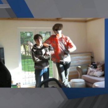 skirts4Dream's tweet photo. beeduo meetup dump :( https://t.co/ZextOekLvv
