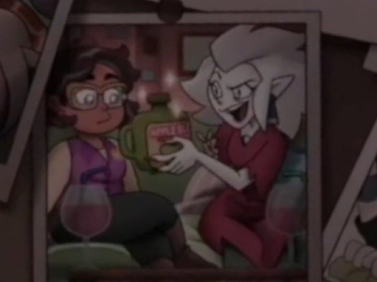 hiacainth's tweet photo. toh spoilers 

What if the earring swap is their wedding bands https://t.co/vz9YlSA8uv