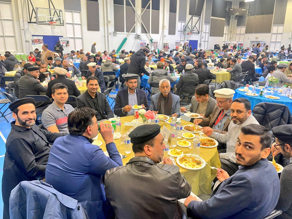 MubashirAKhalid's tweet image. Month of #Ramdhan, aka month of Charity. Breaking fast with friends this evening at @humanityfirst’s #Iftar Fundraising Dinner to help feed the less fortunate.