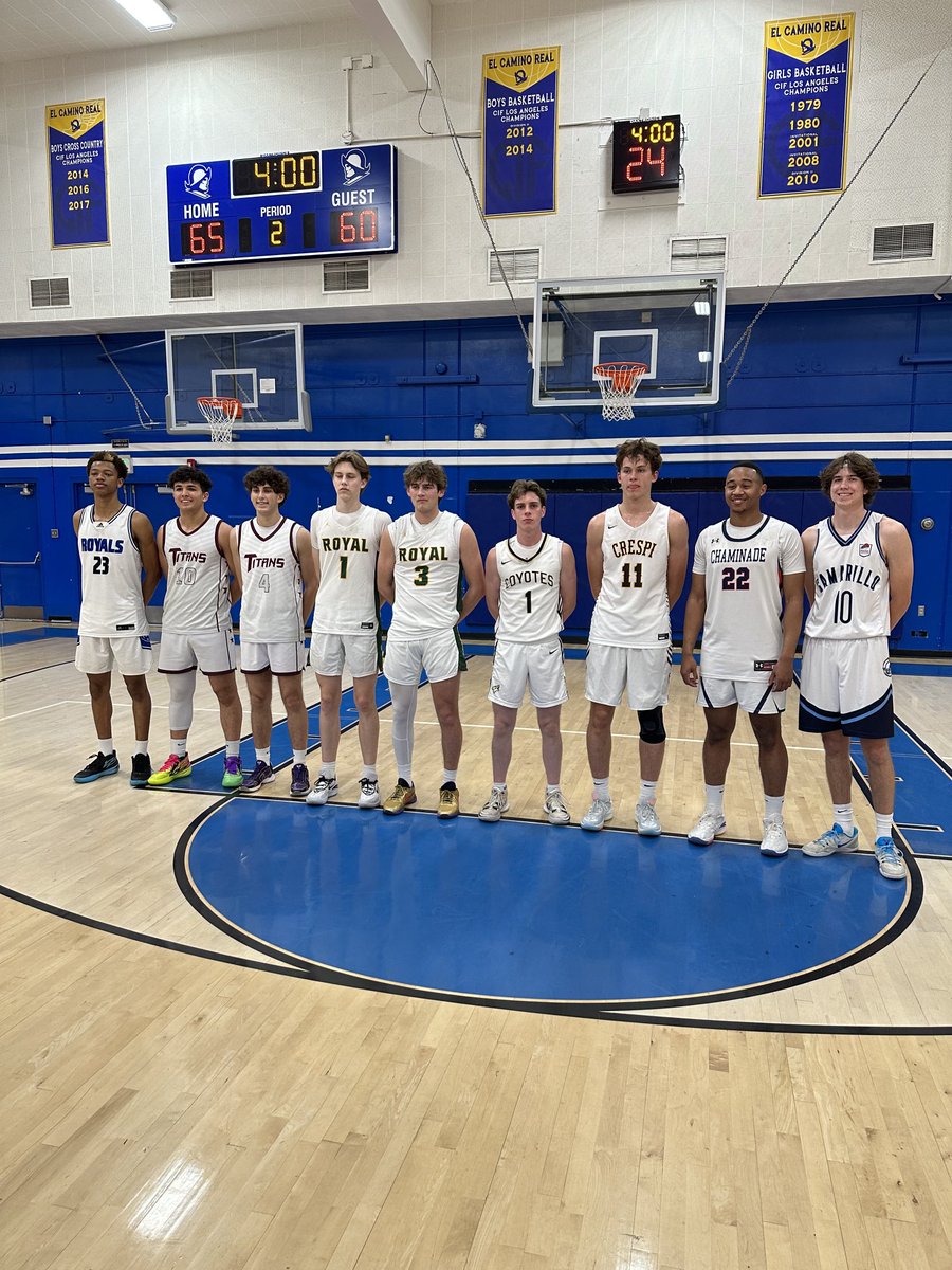 West team 7:30 pm
Senior Night in the Valley