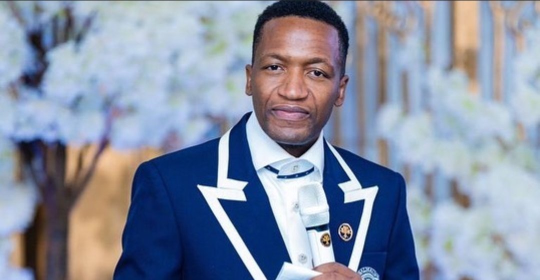 UebertAngel's tweet photo. LONDON https://t.co/H6hrJYvljS