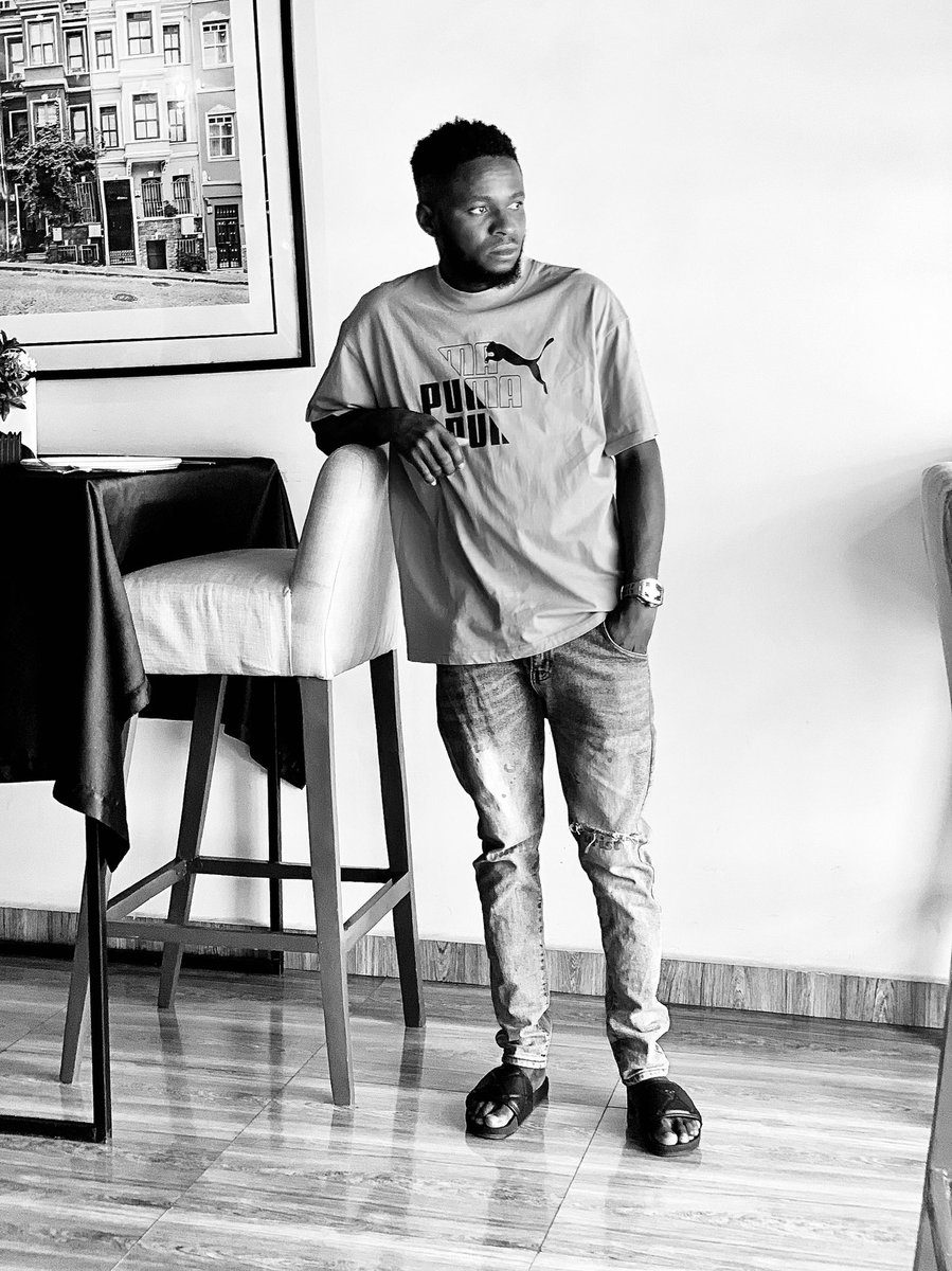 Holyfounder's tweet image. 