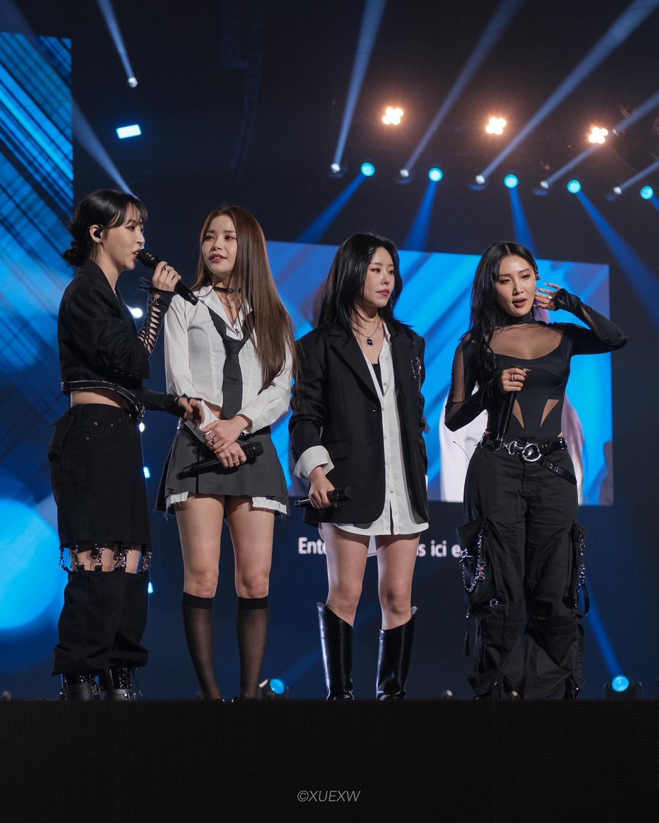 lunaestreIIad0s's tweet image. 230408 Music Bank in Paris - MAMAMOO

🔗instagram.com/p/CqzAhJ0NlbY/…

#MAMAMOO #SOLAR #MOONBYUL #WHEEIN #HWASA
#마마무 #솔라 #문별 #휘인 #화사
@RBW_MAMAMOO