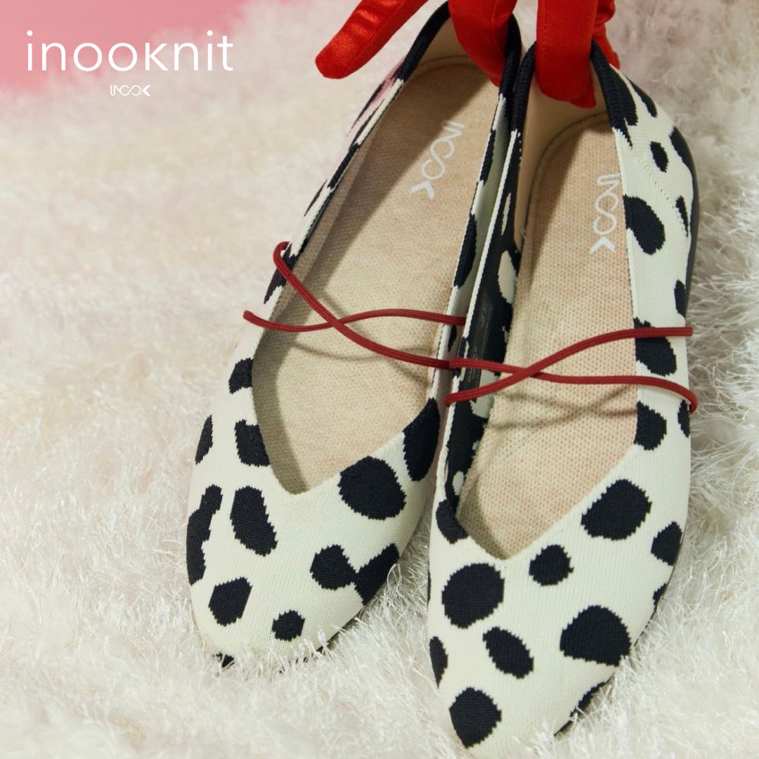 inooknit_jp's tweet photo. ✿Cruella Collection✿
キュートとクールさを兼ね備えたプリントが印象的なデザイン✨
シンプルなコーデでも足元に柄を取り入れるだけで一気にオシャレに❣️
見ているだけで欲しくなってしまう一足ですよね♡
 #新宿マルイ  #イースリーシューズ   #inooknit  #サステナブル #おすすめ  #靴  #人気 https://t.co/SLJTMQfl5A