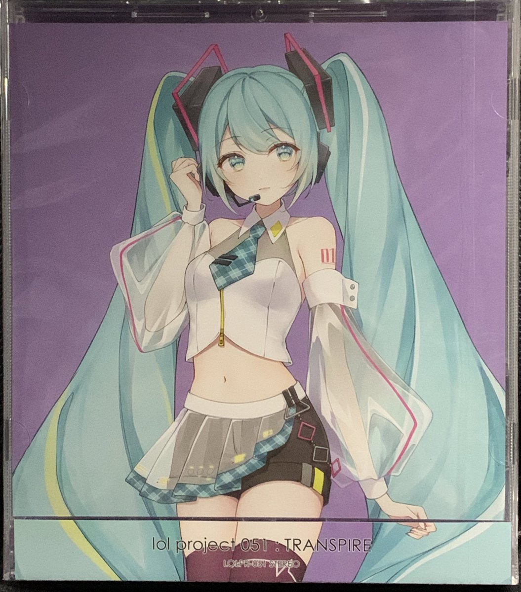 DOGNMA3939's tweet photo. メロンブックスで流れていた曲に、惚れて購入しましたん／ﾟ(๑°口°๑)ﾟ＼
 #lolproject https://t.co/7CqdhZheaY