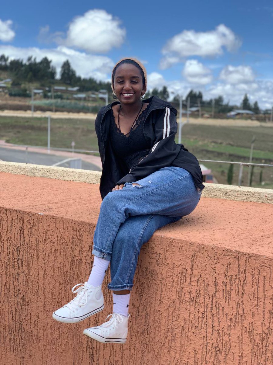 Encounter with Hanna on Twitter: "The sky, them and I 💙"