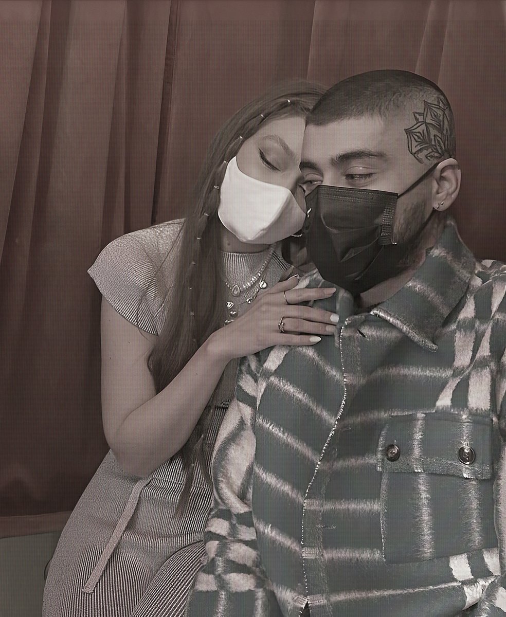 Contigo me siento bien, contigo me siento en casa gracias por quererme, por cuidarme, por alumbrar mi vida, eres mi complemento. Creó que está es una de las fotos que más nos identifican. Me haces feliz te amo.

𝙄'𝙡𝙡 𝙣𝙚𝙫𝙚𝙧 𝙡𝙚𝙩 𝙮𝙤𝙪 𝙜𝙤 𝙖𝙜𝙖𝙞𝙣 𝙡𝙞𝙠𝙚 𝙄 𝙙𝙞𝙙.