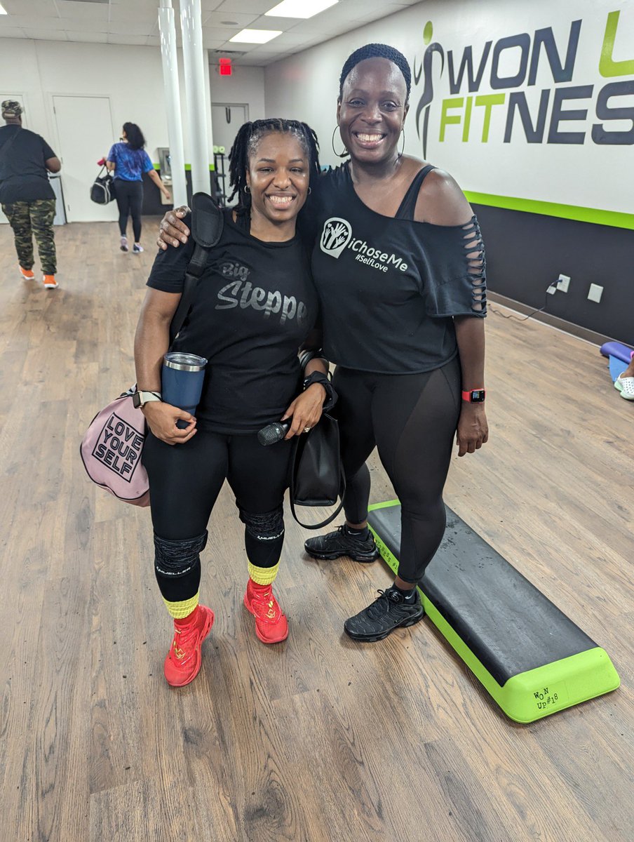 MrsJamieChris's tweet photo. What a time we had last night!!! Now when Phillip Weeden is in town, you already know where I will be!!! He is Xtreme Hip Hop with Phil!!!! 

Until next time…………join us at the studio!!! We offer Xtreme Hip Hop 4 days a week!!!  

#iCMFitness #MakingFitnessFun #iChoseMe https://t.co/R85txWVz6f
