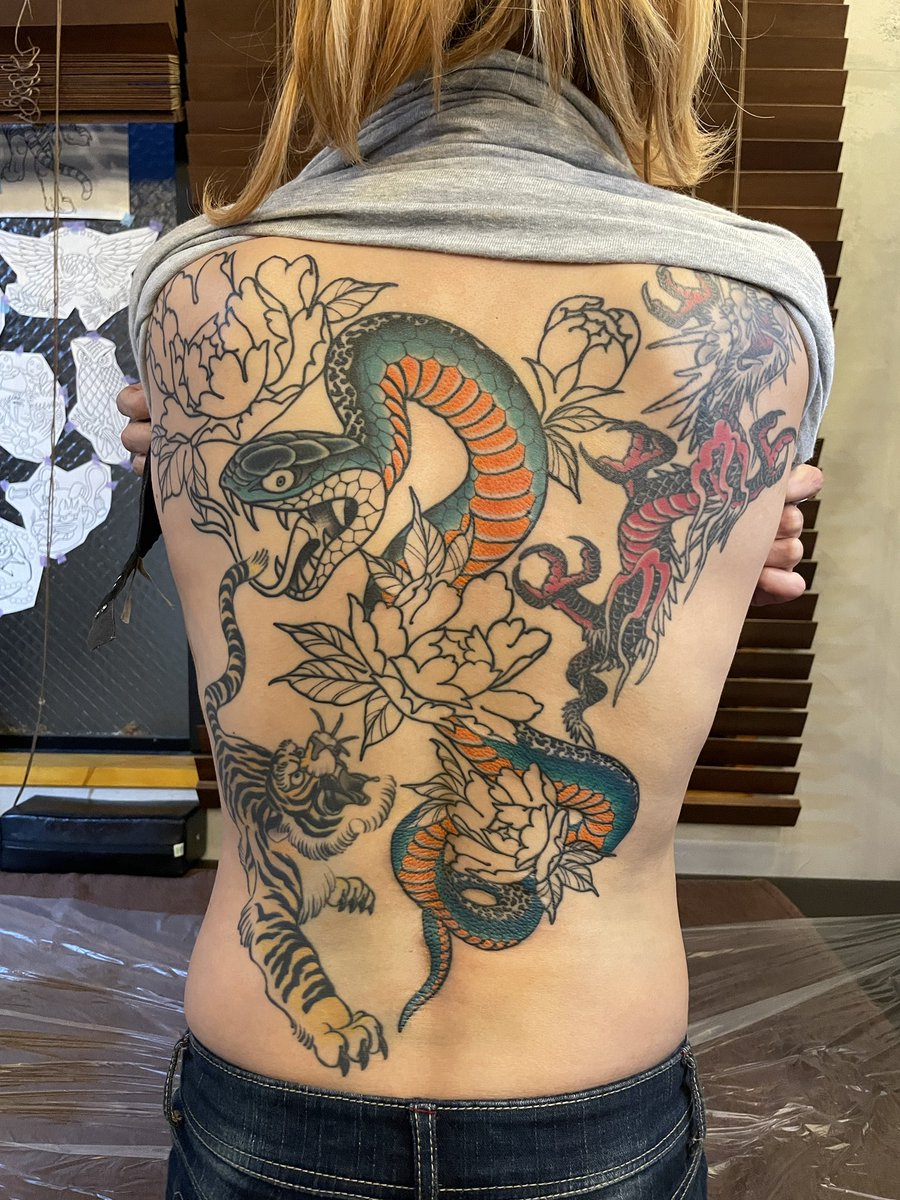 SLEEPY_KOCHI's tweet photo. みなさんありがとうございます🦅
#3POINTZ #高知 #tattoo #刺青 #タトゥー #入れ墨 #高知tattoo #高知タトゥー https://t.co/3svMNdo5qg