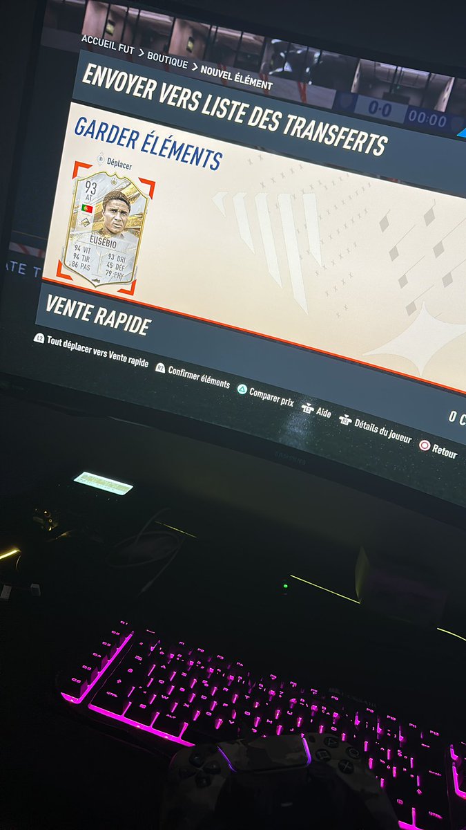 Mohali69200's tweet photo. @FansdeFUT Win pour une fois 🔥🔥 https://t.co/GIKA7OxwSl