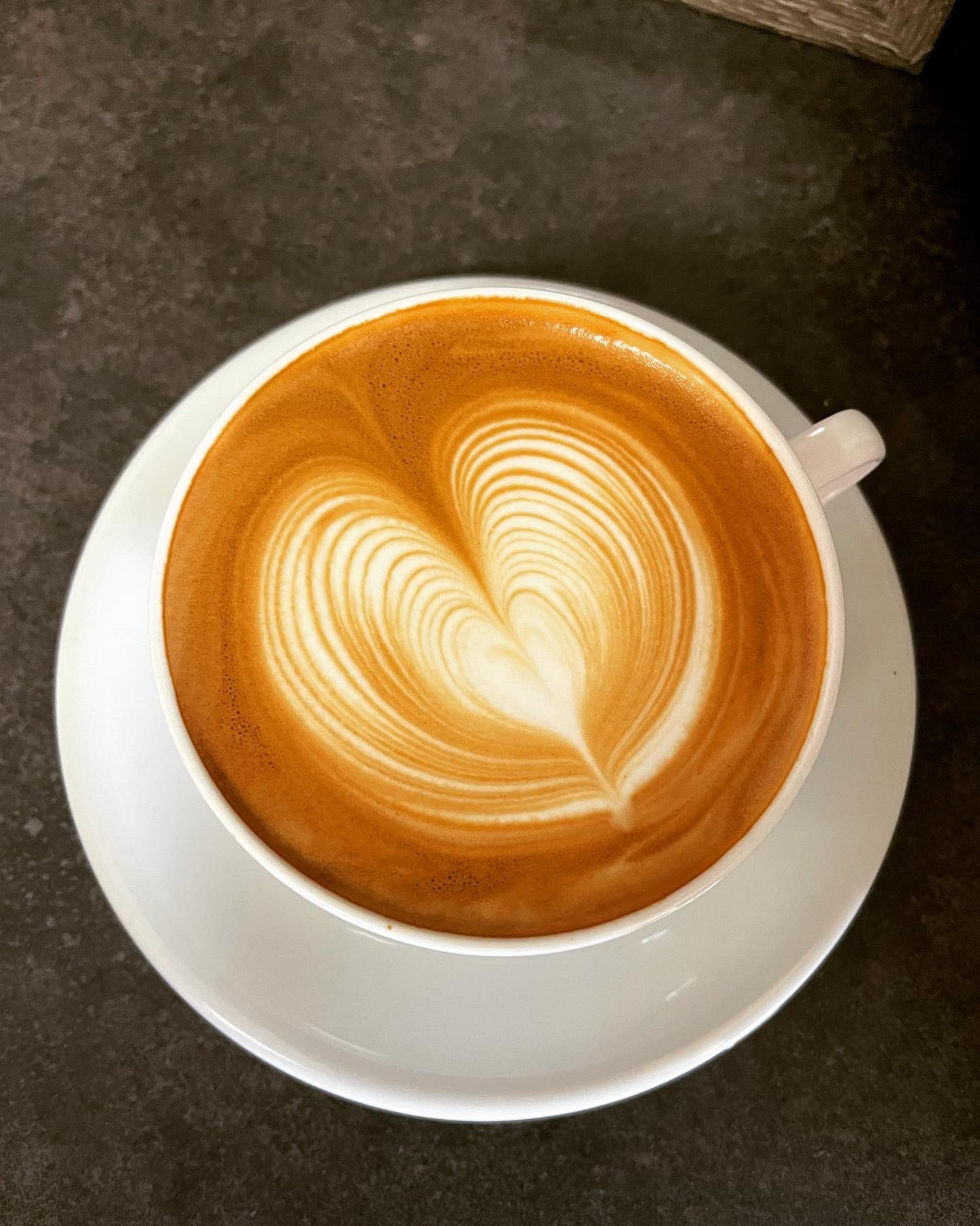 みーこ🐒 (@mi_cafedesu) / X