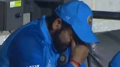 Watching Rohit sharma like this hurts. 😞