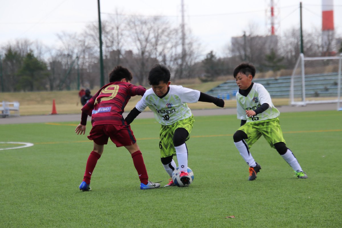 zennoh_sports's tweet photo. ⚽️JA全農杯全国小学生選抜サッカーin北海道🌽
【決勝戦】
#FCDENOVA札幌(札幌)と #AVENDAFC(函館)の試合は、6-0でFCDENOVA札幌が勝利‼️最後まで果敢にゴールを攻めました👏🏻優勝おめでとう🎊
「ニッポンの食」パワーで がんばれ!🇯🇵
#チビリンピック #JA全農杯 #チビリンサッカー #全農 https://t.co/CVan7dAt0k