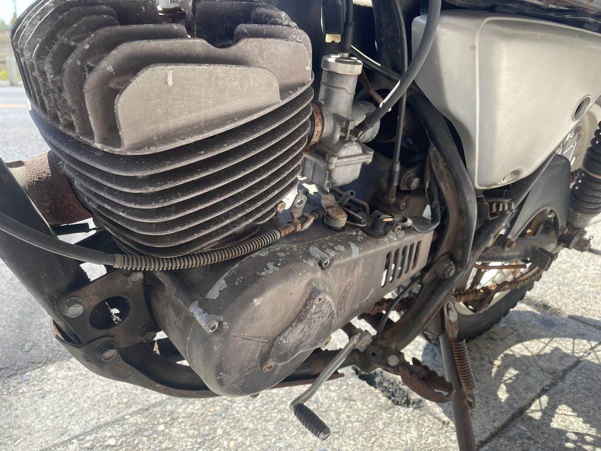 ZUN_CB750's tweet photo. 新しいバイクが入荷しました (๑¯ω¯๑)

さて…どうなるやら…( ˇωˇ )

#エルシノア
#MT250 https://t.co/eUGRrnIM0k