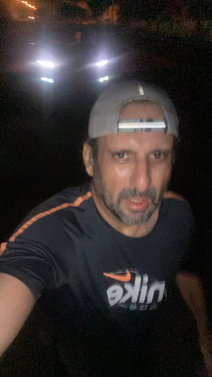 DrJMughal's tweet photo. #Tapering for @LondonMarathon in #Karachi 🇵🇰 with just 2 weeks to go

To be honest, didn’t enjoy last nights #longrun. Mosquitos, hot & humid! Terrible conditions!

On top of that is cumulative effect of fasting, which means lack of sleep & being in negative balance of hydration & nutrition

Team mates are doing well 👏 @nosh160379 @faisalshafi1982 @DanishEGC 

#BeatOralCancer
#PEBSLondonMarathon