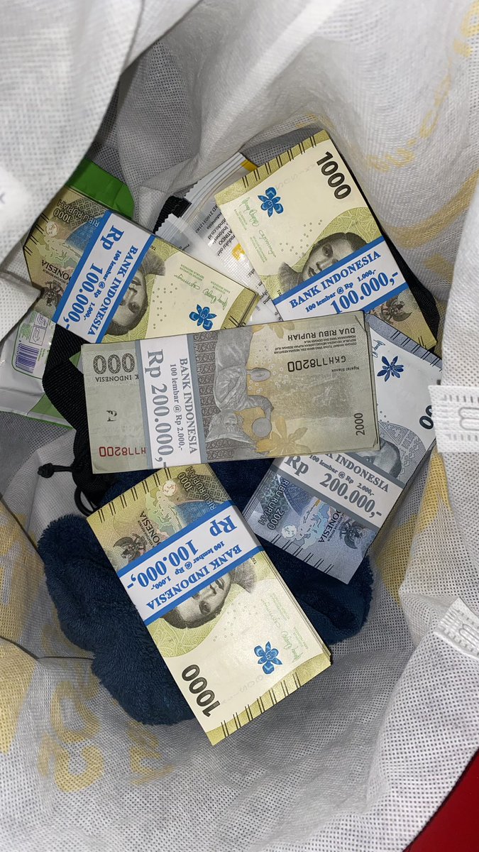 LIO MILLS⟢ tweet media