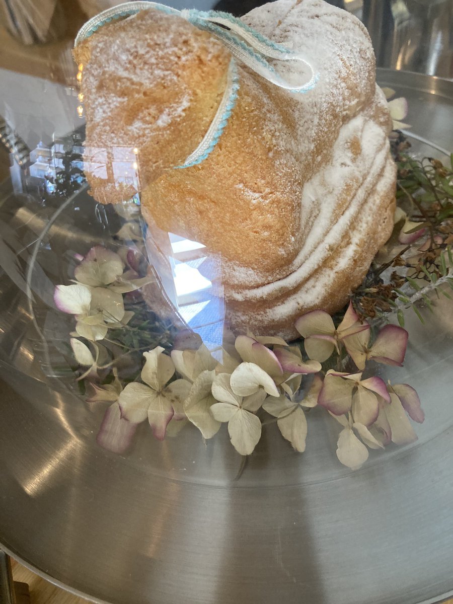 OKeK6pyUEIP8uka's tweet image. 聖蹟行く前に
調布ドッグカフェ
#paston
でlunch🍽
聖蹟のlunch姉が予約してくれてたけど
間に合わなくなってしまったので
pastonさんも前から
来たかったとこなので
来れて良かったー😆
ワンmenuもあるけど
いっぺん沢山食べるワンではないのでCookieを
ミルには注文しました😊
pastonさん良きお店