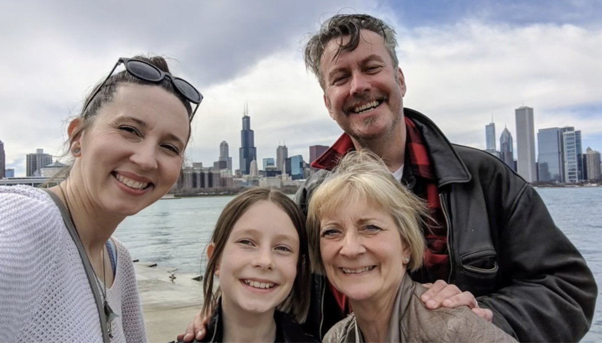 My annual rave about the best #guidedtour I've ever taken – Musical #Chicago in the footsteps of #MuddyWaters #SamCooke #MahaliaJackson & more led & curated by Hilary of @InsideChiTours. Best way to see a city - with a great #tourguide 🌟 #tourguidelife #visitchicago #travel