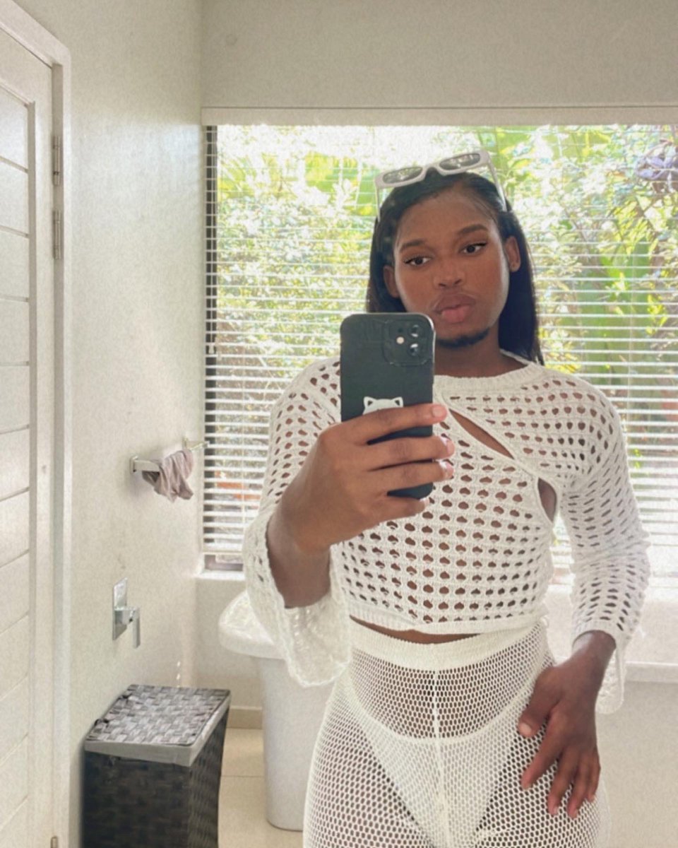 QueMsweli's tweet photo. Turned 24 this weekend!🎁🥳💃🏽❤️ https://t.co/xPONRBncCk