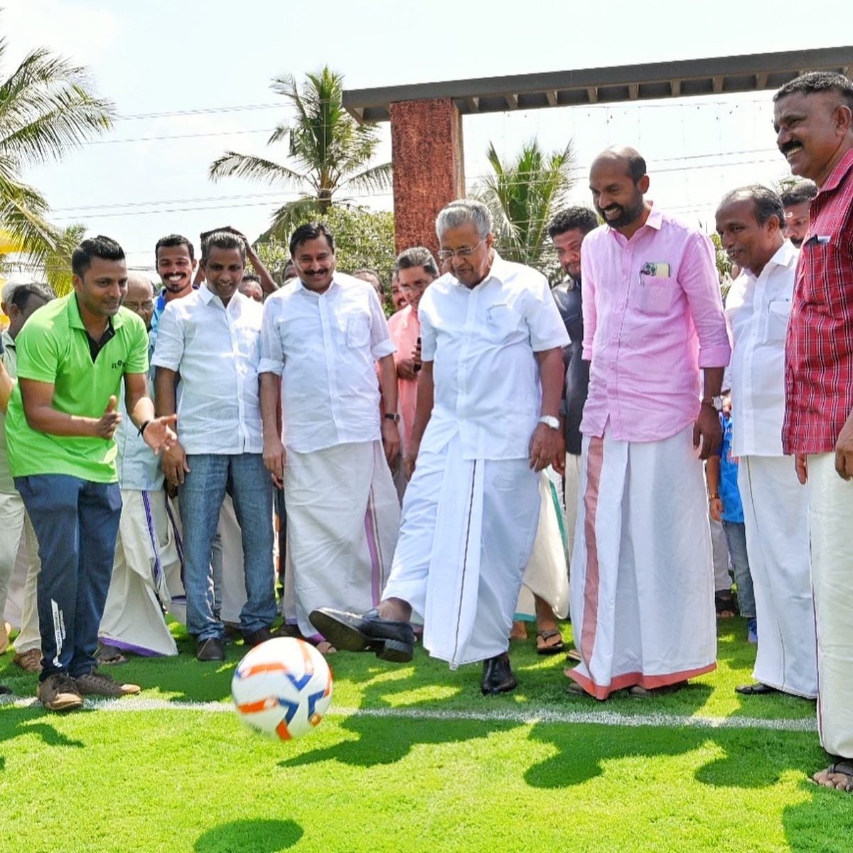 pinarayivijayan's tweet photo. Dedicated Abu Chathukutty Mini Stadium at Dharmadam, which has been renovated with modern facilities at a cost of ₹5 Cr. The LDF government is committed to elevating our sports sector to international standards by implementing comprehensive measures at the grassroots level. https://t.co/ryhif3XAJn