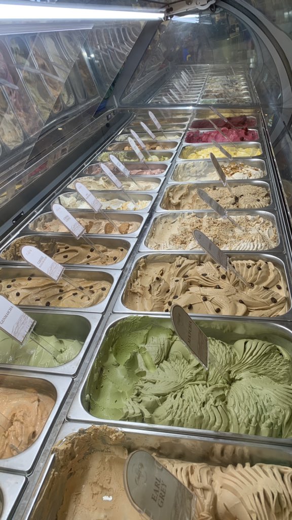 GUIS on Twitter "Kalian harus coba gelato oma elly, masa 2 scoops cuma