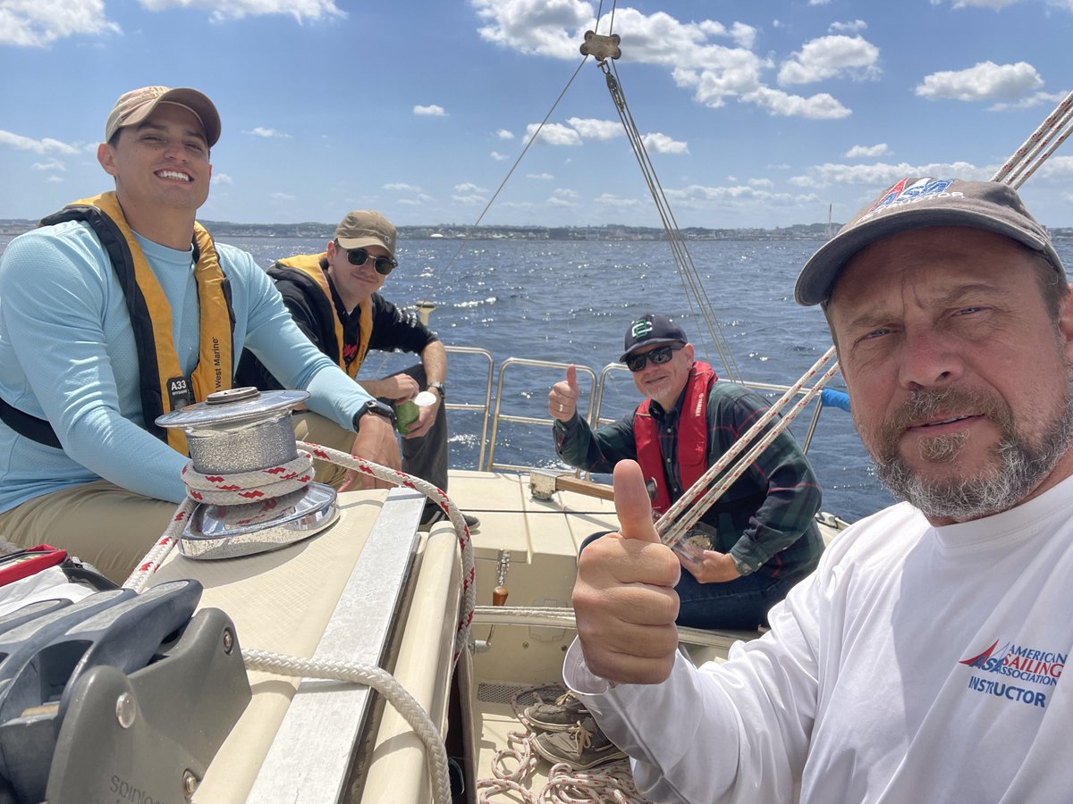 willpenner's tweet image. Had a blast going through the Basic Keelboard Sailing Course with #SailingOkinawa today! facebook.com/willpenner/pos…