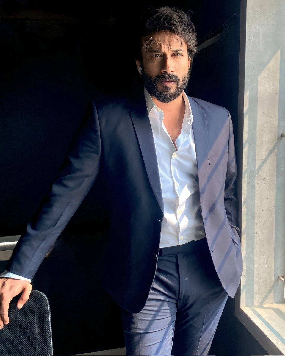 ActorSatyaDev's tweet photo. #godse television premiere today at 6 PM on #etvtelugu

@MeGopiganesh #AishwaryaLekshmi #ckalyan https://t.co/XeHLx7aWuo