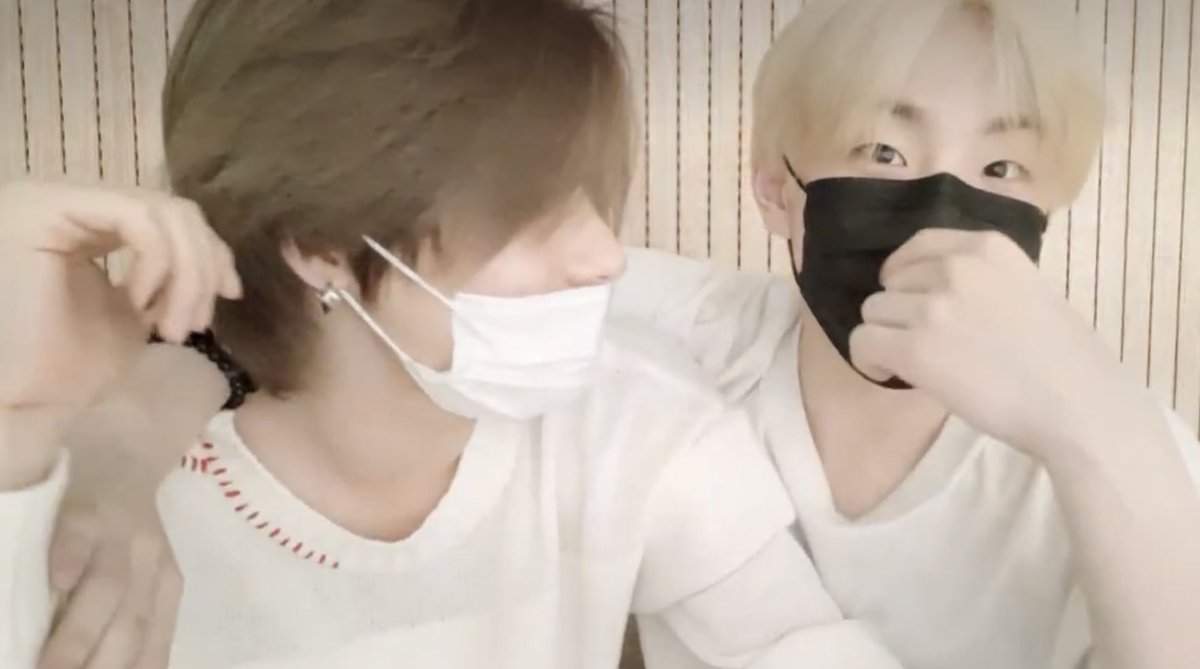 elastbook's tweet image. I’M CRYING !! our 2wonz 🥹

#ELAST #엘라스트 #WONHYUK #원혁  #WONJUN #원준 @ELASTofficial