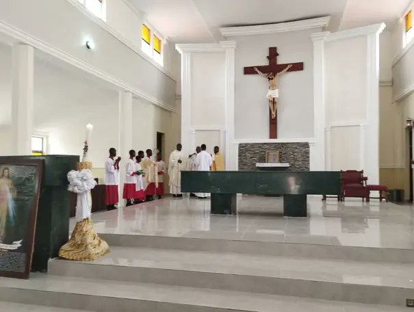 mrolaoluwa's tweet photo. Pictures from St Francis Catholic Church, Owo.

It is the first service since the June 2022 attack at the church.

The attack left at least 40 worshippers dead with others injured. https://t.co/6l7M9b1apc