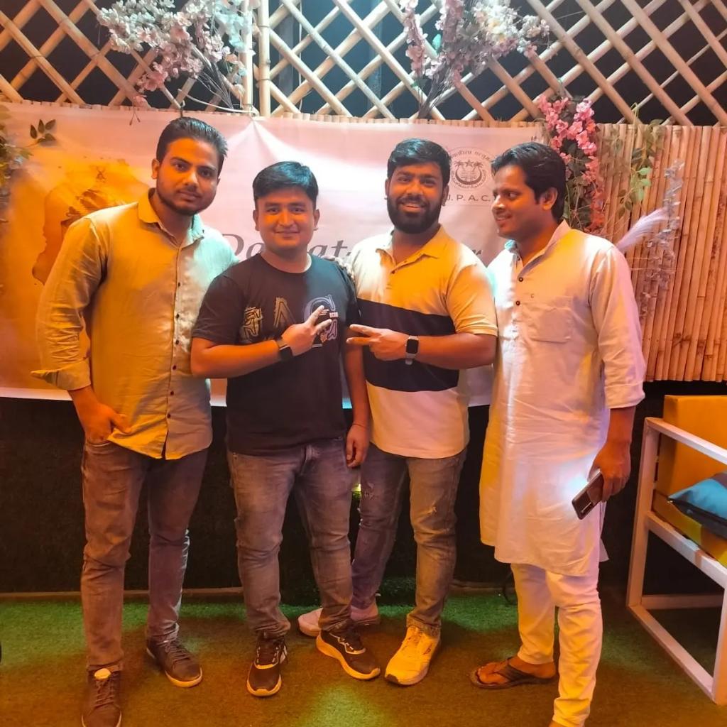 jpacjamia's tweet photo. Together we will make history. 

Dawat-Iftar-Organised by @jpacjamia
#jpacjamia #jamiapatrkaritaalumniclub #JamiaPatrkaritaAlumniClub https://t.co/zDr0A5p73j