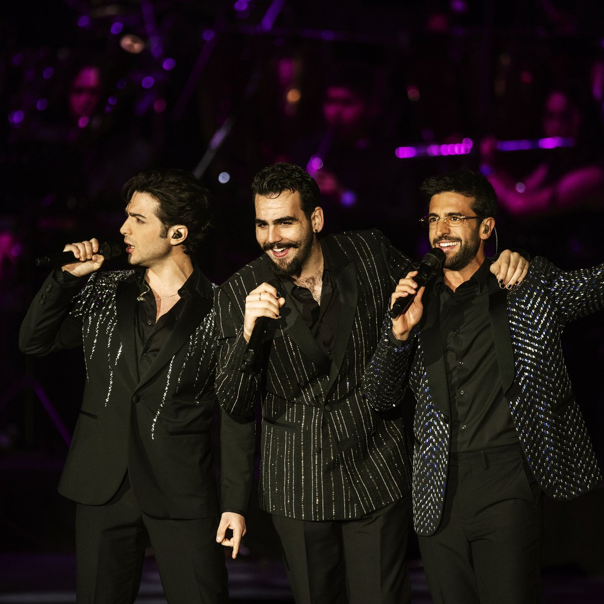 ilvolo's tweet photo. Buona Pasqua a tutti! 

-

Happy Easter to all! 

-

Feliz Pascua para todos! 

#BuonaPasqua #HappyEaster #FelizPascua https://t.co/u8R1iL6U5u