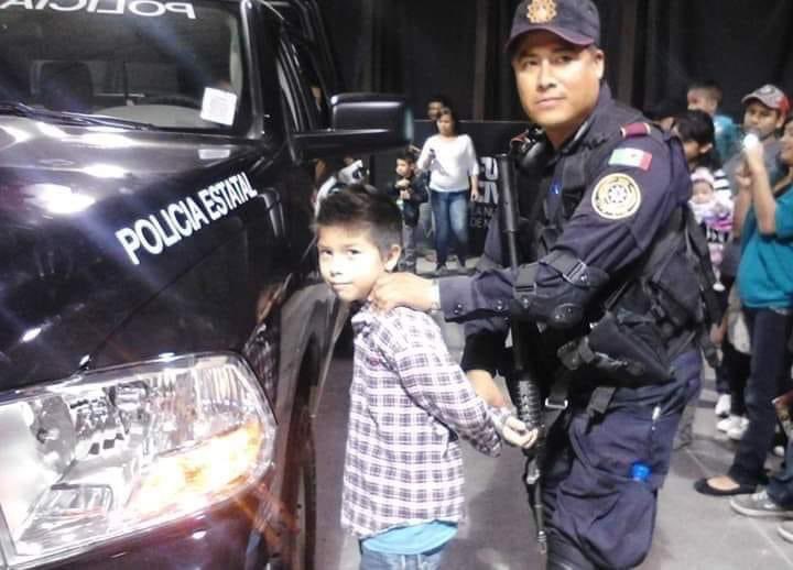 corridosybandas's tweet photo. Mi jefa: te quiero aquí a las 10
Yo a las 3am: https://t.co/WKriCduaQZ