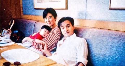 Leslie, Brigette and her baby daughter 🫶